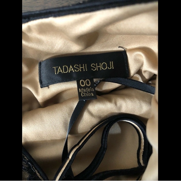 NEW Tadashi Shoji Enola Embroidered‎ Tulle Gown - Picture 8 of 8